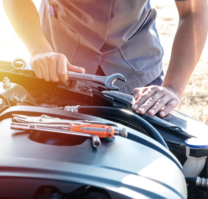 Juniors Garage LLC shop front