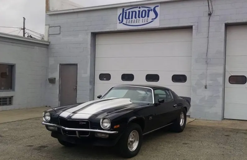 Juniors Garage LLC camaro